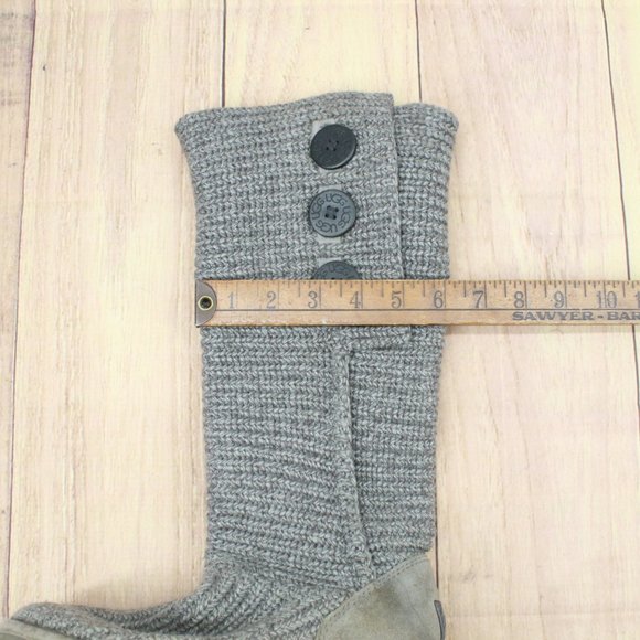 UGG Classic Cardy Gray Wool Big Button Sweater Knit  Boots Size 7 - Picture 4 of 11